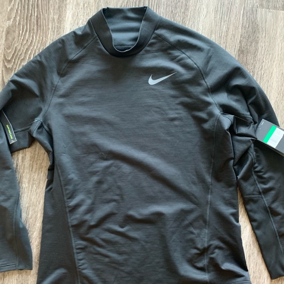 Nike Other - Nike mock neck sweatshirt top